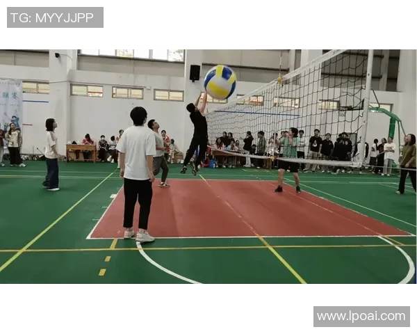 成都排球队挑战赛点评：展现力量与团队合作的精彩瞬间